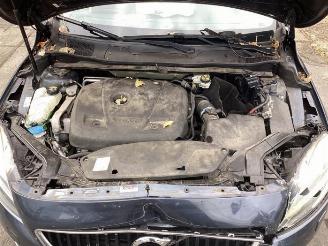 Volvo V-40 V40 (MV), Hatchback 5-drs, 2012 / 2019 2.0 T2 16V picture 11