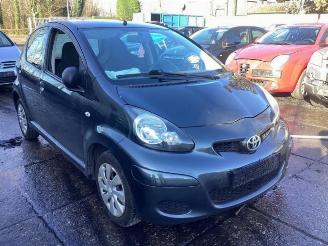 Vrakbiler auto Toyota Aygo Aygo (B10), Hatchback, 2005 / 2014 1.0 12V VVT-i 2011/4