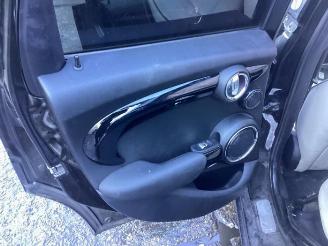 Mini Cooper S Mini (F55), Hatchback 5-drs, 2013 2.0 16V Cooper S picture 27