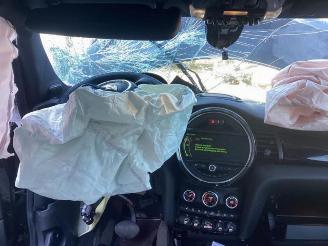 Mini Cooper S Mini (F55), Hatchback 5-drs, 2013 2.0 16V Cooper S picture 12