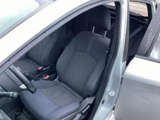 Nissan Note Note (E12), MPV, 2012 1.2 68 picture 26