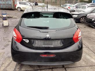 Peugeot 208 208 I (CA/CC/CK/CL), Hatchback, 2012 / 2019 1.0 Vti 12V PureTech picture 4