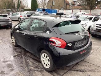 Peugeot 208 208 I (CA/CC/CK/CL), Hatchback, 2012 / 2019 1.0 Vti 12V PureTech picture 3