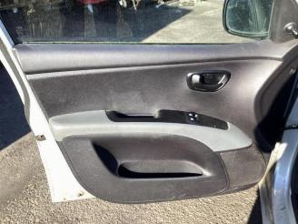 Hyundai I-10 i10 (F5), Hatchback, 2007 / 2013 1.1i 12V picture 17