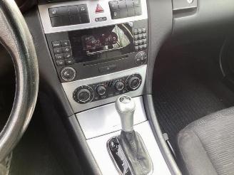 Mercedes C-klasse C Combi (S203), Combi, 2001 / 2007 1.8 C-180K 16V picture 16