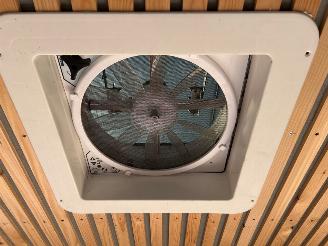 Ford Transit 2.2 TDCi 16V Bestel  Diesel 2.198cc 92kW (125pk) FWD 2013-08/2018-12  CYF5 picture 33