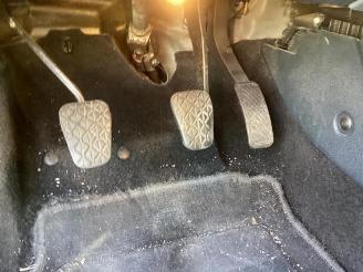 Ford Fiesta Fiesta 6 (JA8), Hatchback, 2008 / 2018 1.25 16V picture 15