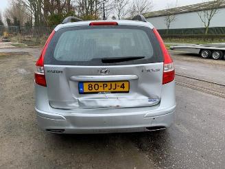 Hyundai I-30 i30 Crosswagon (WWH), Combi, 2007 / 2012 1.6 CVVT 16V picture 6