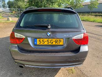 BMW 3-serie 320i 16V Combi/o  Benzine 1.995cc 110kW (150pk) RWD 2005-09/2012-06 (VR71; VR72) N46B20B picture 4