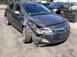 Uttjänta bilar auto Opel Astra Astra J (PC6/PD6/PE6/PF6), Hatchback 5-drs, 2009 / 2015 1.4 Turbo 16V 2010/12