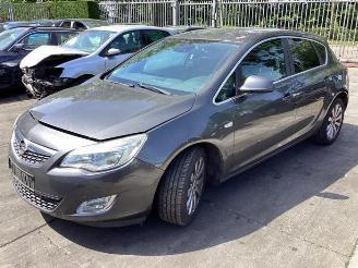 Opel Astra Astra J (PC6/PD6/PE6/PF6), Hatchback 5-drs, 2009 / 2015 1.4 Turbo 16V picture 5