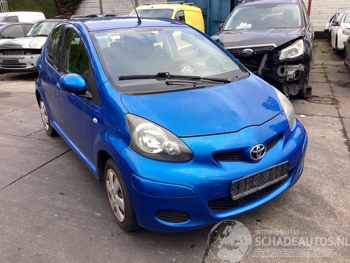 Toyota Aygo Aygo (B10), Hatchback, 2005 / 2014 1.0 12V VVT-i