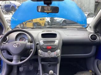 Toyota Aygo Aygo (B10), Hatchback, 2005 / 2014 1.0 12V VVT-i picture 25