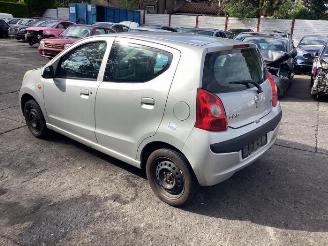 Nissan Pixo Pixo (D31S), Hatchback, 2009 1.0 12V picture 2