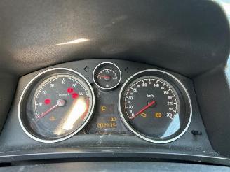 Opel Zafira Zafira (M75), MPV, 2005 / 2015 1.8 16V Ecotec picture 17