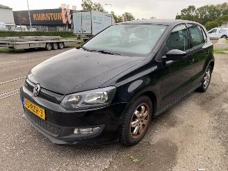 skadebil auto Volkswagen Polo 1.2 TDI 12V BlueMotion Hatchback  Diesel 1.199cc 55kW (75pk) FWD 2009-10/2014-05  CFWA 2011/8