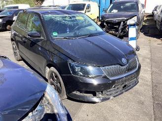 Vrakbiler auto Skoda Fabia Fabia III (NJ3), Hatchback 5-drs, 2014 / 2021 1.2 TSI 16V 2017/1