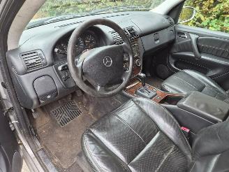 Mercedes M-klasse 270 2.7 CDI 20V picture 6
