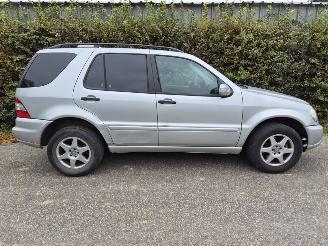 Mercedes M-klasse 270 2.7 CDI 20V picture 5