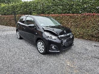 Vaurioauto  passenger cars Peugeot 108 1.0 e-VTI Active 2019/7