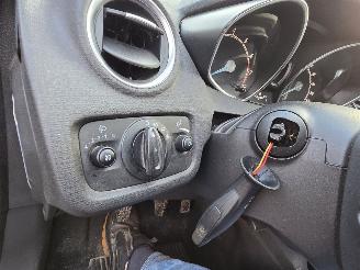 Ford Fiesta 1.0 EcoBoost Titanium picture 11