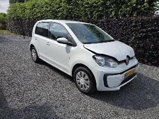 krockskadad bil auto Volkswagen Up!  2021/12