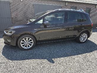 škoda osobní automobily Volkswagen Golf Sportsvan 1.2 TSI 2015/4