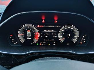 Audi Q3 S-Line DSG Matrix Leder Camera 2.0 tdi picture 16