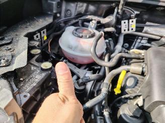 Audi Q3 2.0 Tsi Quatro! 3x S-line S-tronic Leder camera Virtual keyless stoelverwarming picture 5