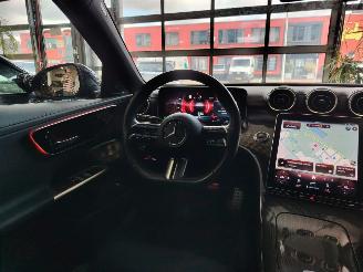 Schadeauto Mercedes C-klasse C300D 4 matic 266PK! Camera Led stoelverwarming 2023/4