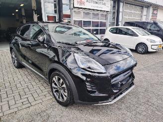 škoda osobní automobily Ford Puma Titanium Camera Stoelverwarming FULL LED 2025 20.000km 2025/10