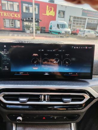 BMW 3-serie 320E M Performance Facelift CURVED SCREEN HARMAN KARDON picture 23