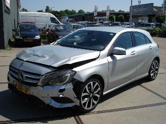  Mercedes A-klasse 1.5 A-180 CDI, A-180d 16_V (176.012; 176.212) 2014/12