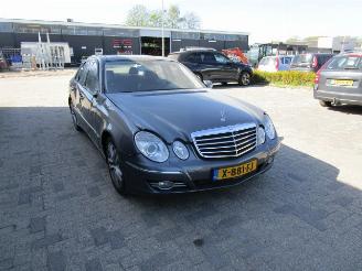 Damaged car Mercedes E-klasse e 350 2008/10