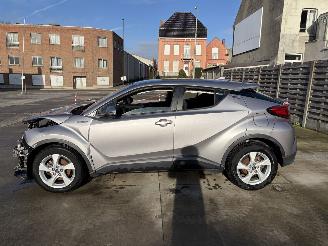 Toyota C-HR 1.8i - 16V HYBRID picture 21