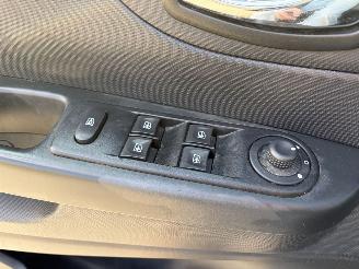 Renault Captur 1.5 DCI picture 13