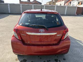Toyota Yaris 1.0 VVTI - 12V picture 17