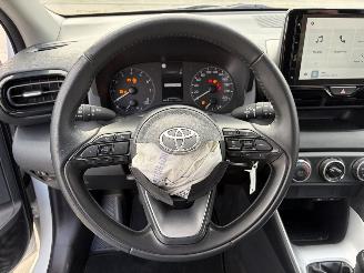 Toyota Yaris 1.5i - 12V picture 14