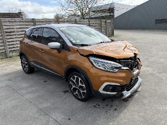 Avarii autoturisme Renault Captur 1.5 DCI 90 2019/6