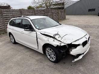 BMW 3-serie 320D 2.0D - 16V TURBO picture 2