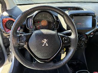 Peugeot 108 1.0 VTI - 12V picture 11