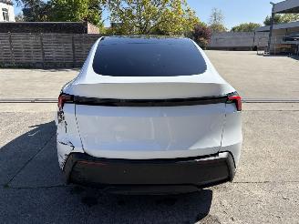 Tesla Model Y 5YJY 2 60KWH picture 18