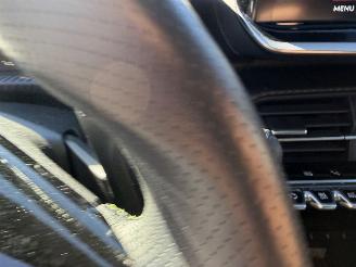 Peugeot 208 GT II 1.2I PURETECH 12V picture 21