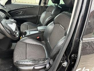 Renault Grand-scenic 1.7 BLUE DCI - 16V TURBO picture 9