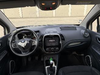 Renault Captur 0.9i - 12V TURBO TCE 90 picture 6