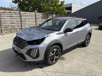 skadebil auto Peugeot 2008 1.2 PURETECH - 12V TURBO HYBRID 2025/5