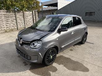 Renault Twingo 3 URBAN NIGHT SCE picture 2