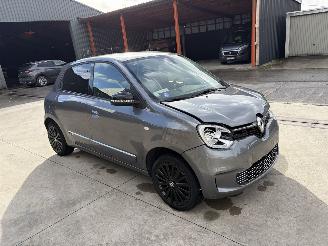 Coche accidentado Renault Twingo 3 URBAN NIGHT SCE 2022/11
