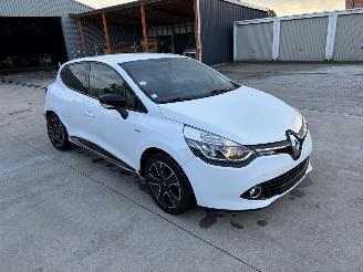 Unfallwagen Renault Clio 4 1.5 DCI 90 2016/1