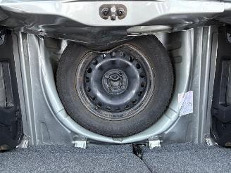 Volkswagen Up! 1.0 high up CUP 5 deurs | Airco Mistlampen Lm-velgen picture 6